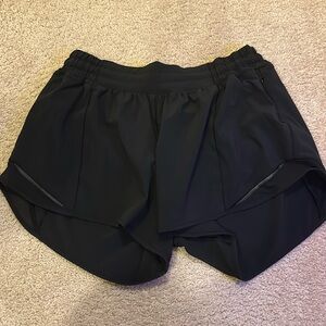 Lululemon Hotty Hot Shorts 4 inch black